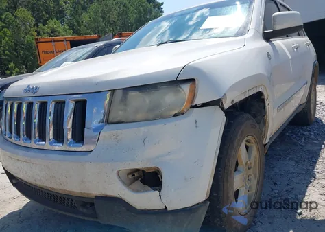 2012 Jeep Grand Cherokee Laredo из США, поврежденный, VIN 1C4RJFAG2CC224148